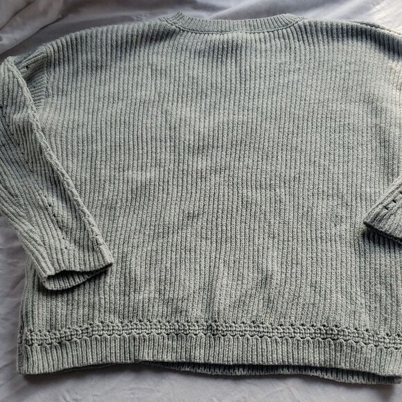 Forever 21 Gray Knit Cut-Out Sweater – Women's Medium - Picture 6 of 6